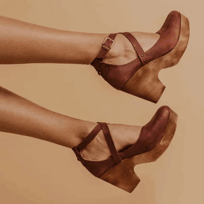 Women's Closed Round Toe Criss-Cross Strap Buckle Wood Platform Clog Heels