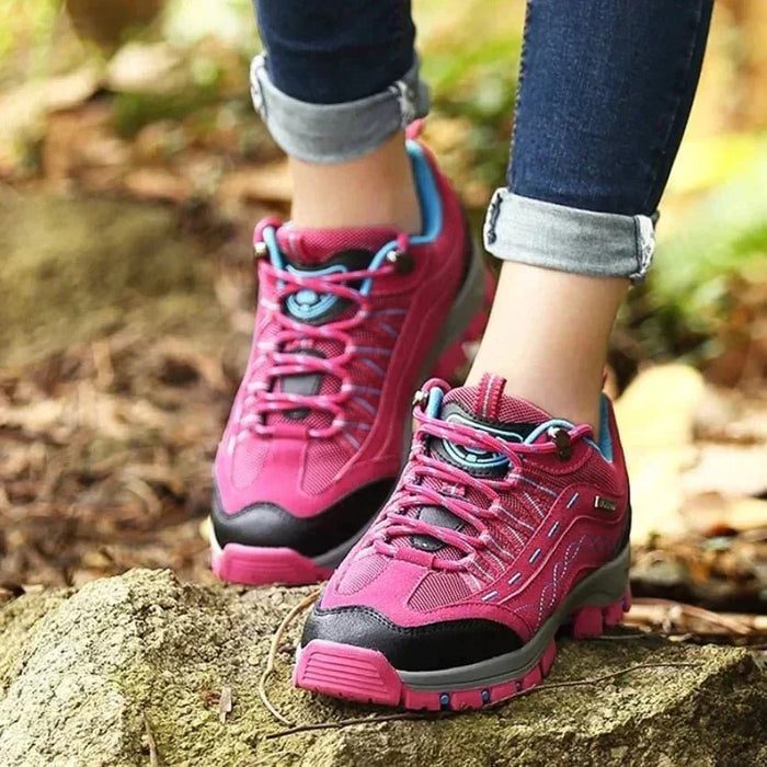 Women's Low Cut Lace Up Reinforced Toe Trail Grip Hiking Shoes