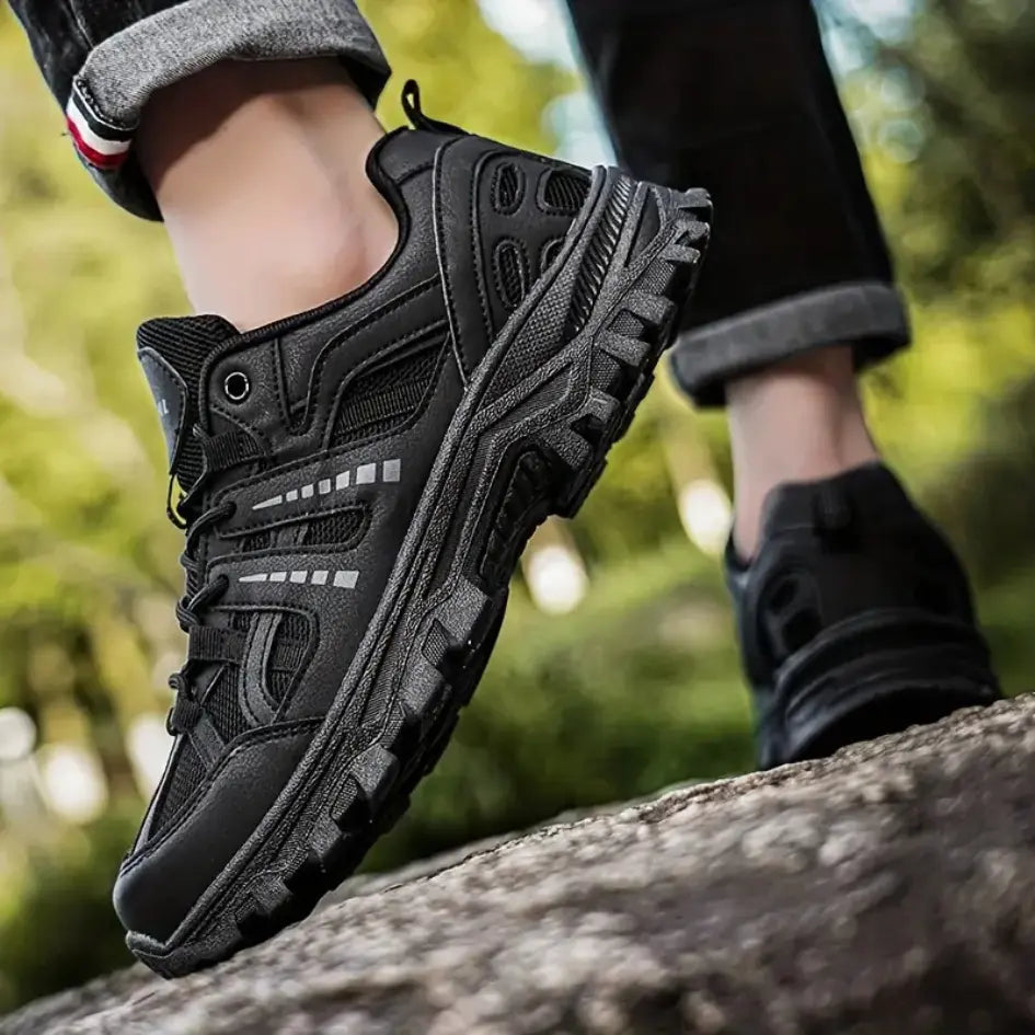 Women's Round Toe Low-Cut Mesh Panel Lace-Up Hiking Shoes