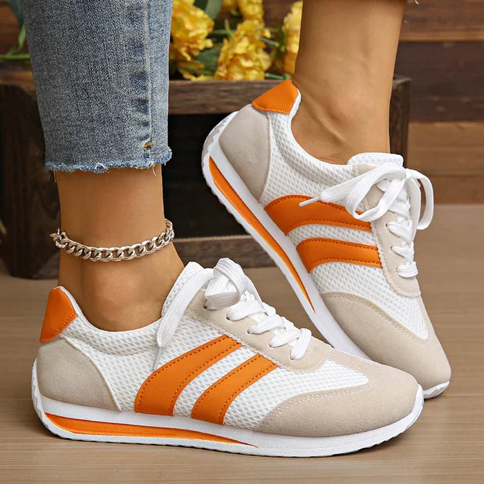 Women's Round Toe Mesh Overlay Lace-Up Low Top Sneakers